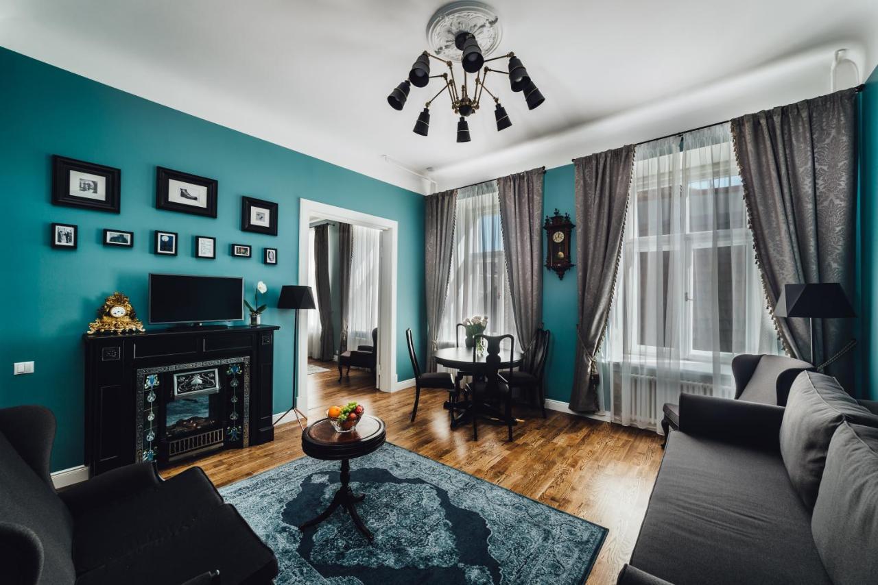 Sherlock Apartments Riga Bagian luar foto