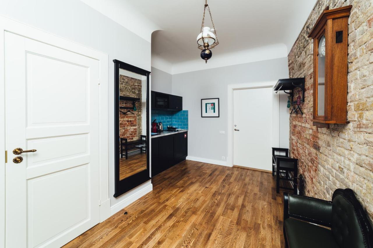 Sherlock Apartments Riga Bagian luar foto